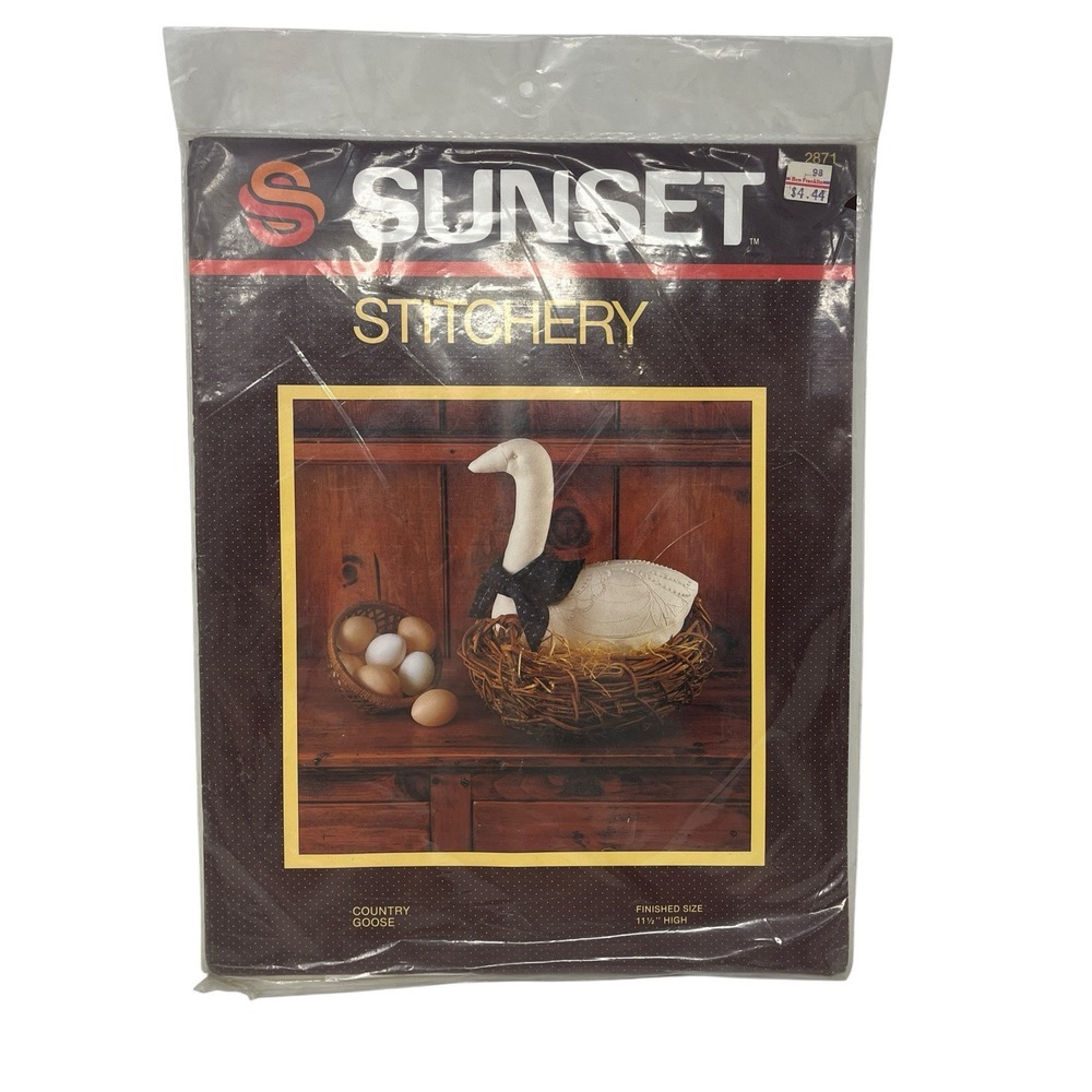 Vintage 1982 Sunset Stitchery 2871 Country Goose‎ Stuffed Animal Plush Kit NEW